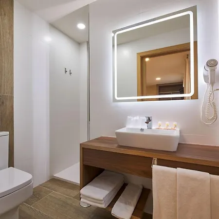 ゲストハウス Casa Teodora - A De Lolo Hoteles 3*